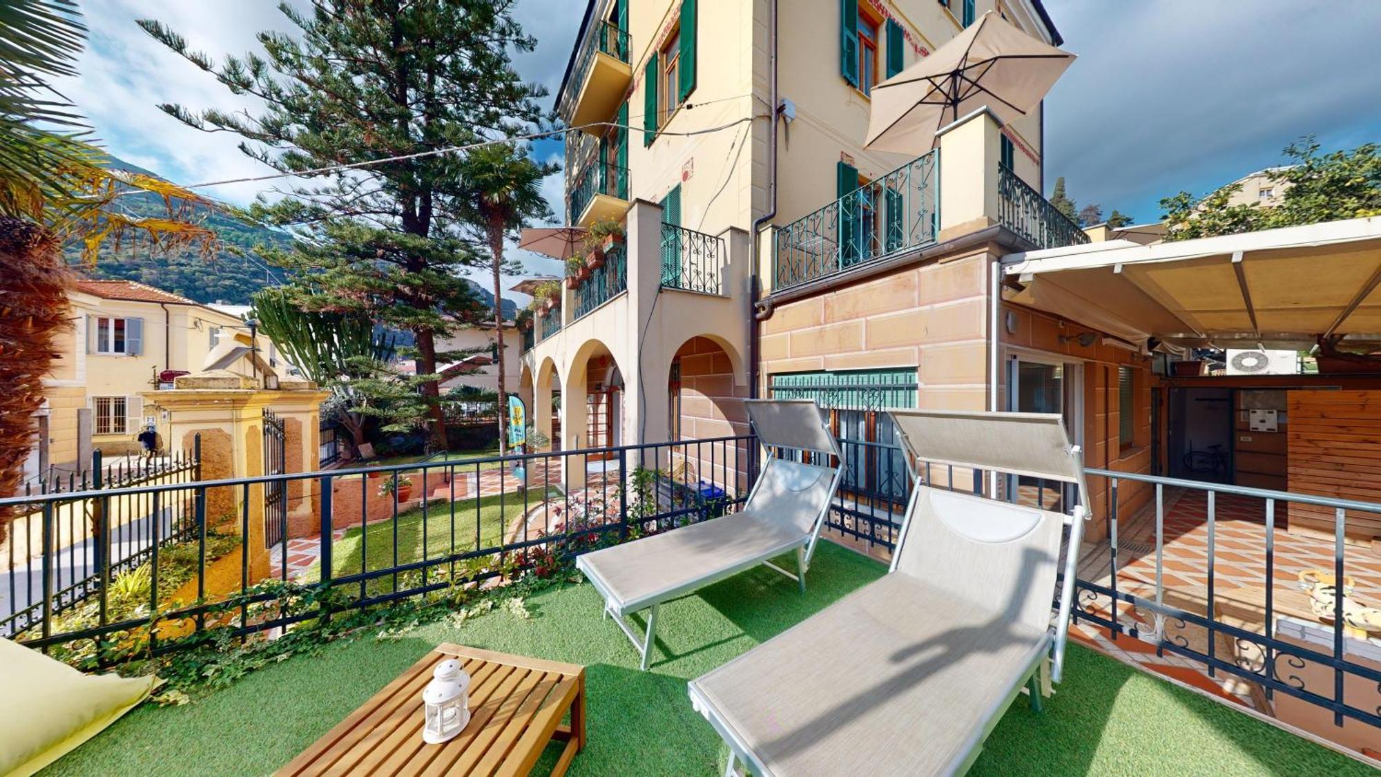 Villa Gina Finale Ligure Eksteriør billede